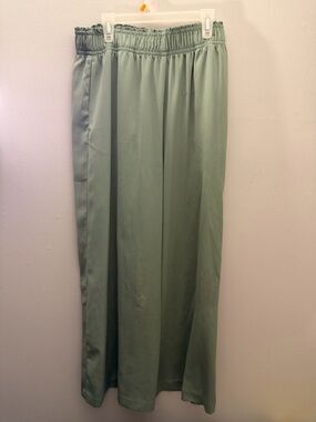 H&M Sage Green Elastic-Waist pants